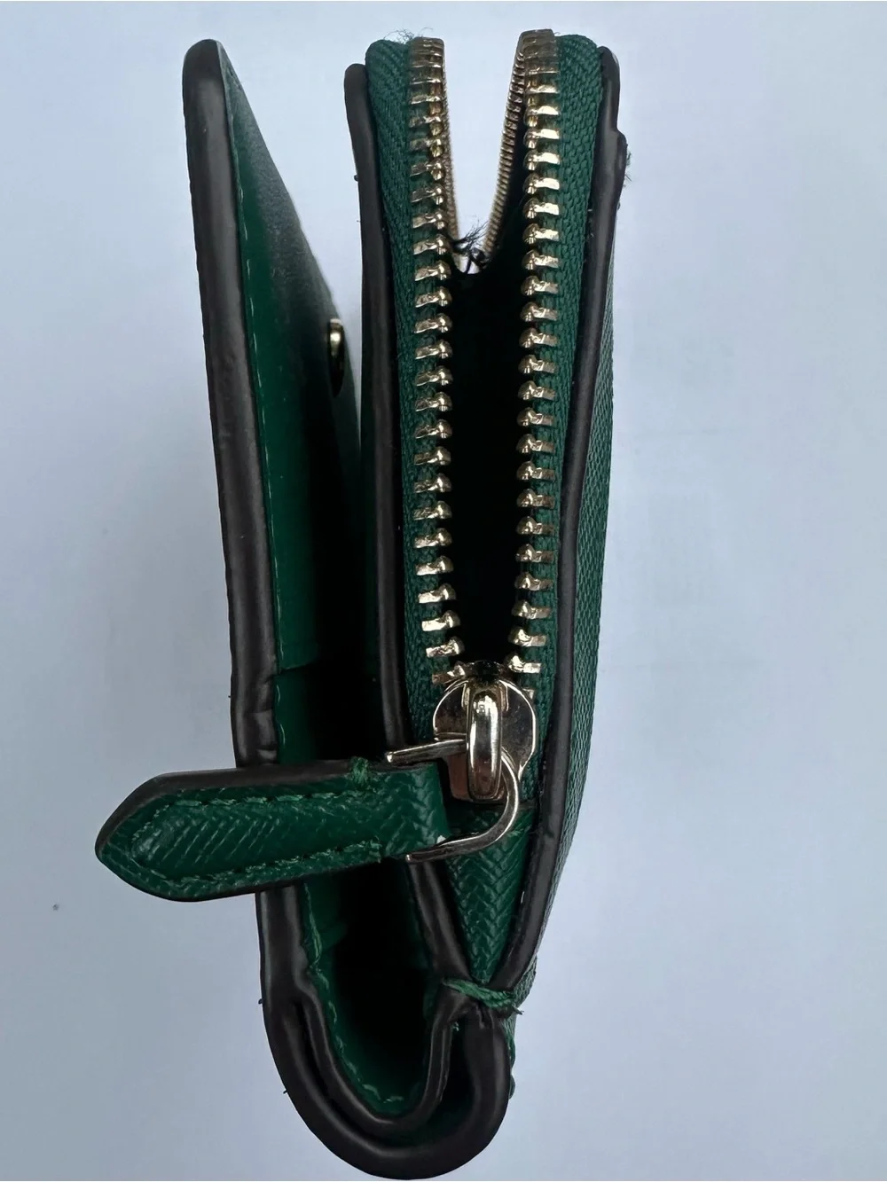 Kate Spade Schuyler Small L-Zip Bifold Wallet in Deep Jade